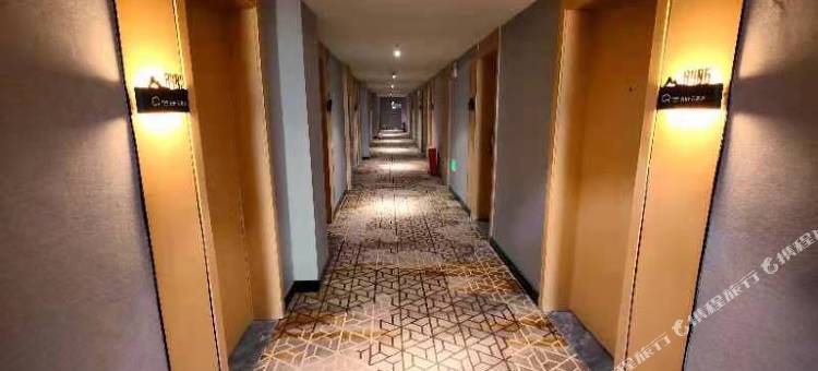 如家睿柏·云酒店(喀什莎车古城人民医院店)图片