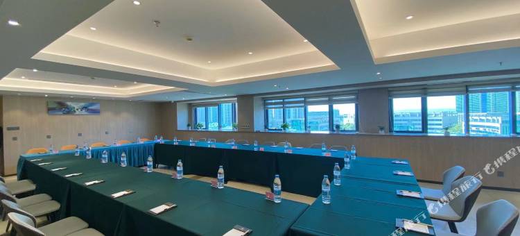 嵊州琴漫酒店(吾悦广场国际会展中心店)图片