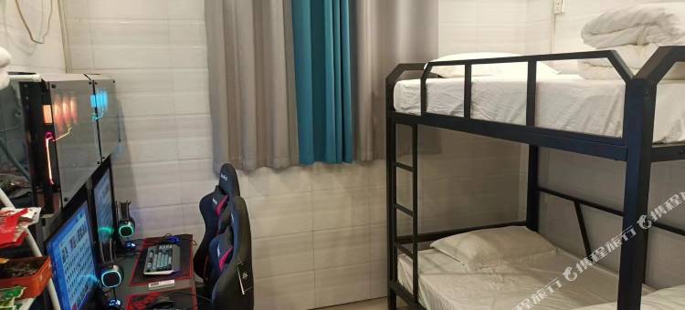 唐颜电竞民宿图片