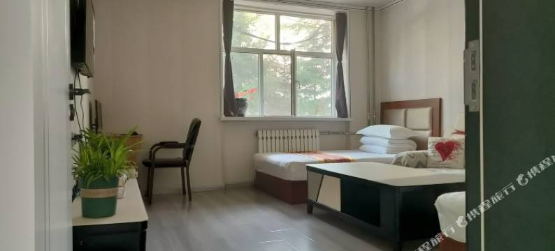 嗳悦家庭宾馆(海晏银滩路店)图片