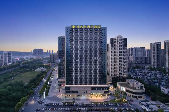 维也纳国际酒店(长沙润和广场马厂地铁站店)