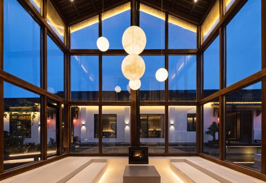 Huangshan Qianyuanjian HomestayHotel Overview