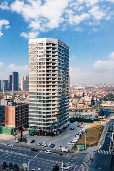 麗枫酒店(襄阳绿地缤纷城环球金融城店)图片