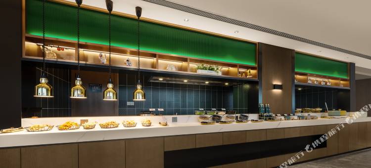 济南西站东广场亚朵酒店图片