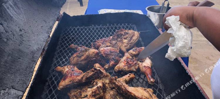 沙滩和日晒海滩酒店(Sand and Tan Beach Hotel)图片