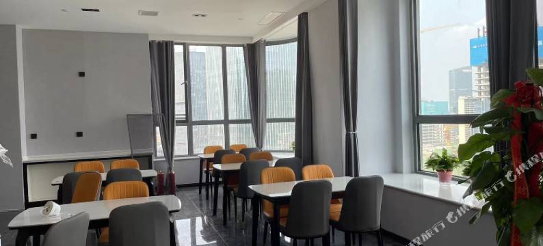 格林豪泰智选酒店(济南CBD万象城店)图片