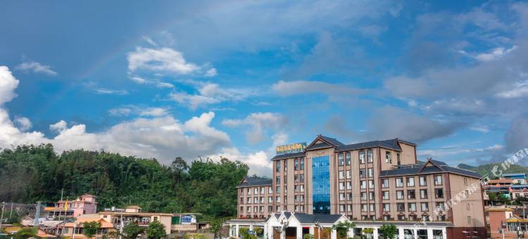 布饶克花园酒店(临沧沧源摸你黑广场店)图片