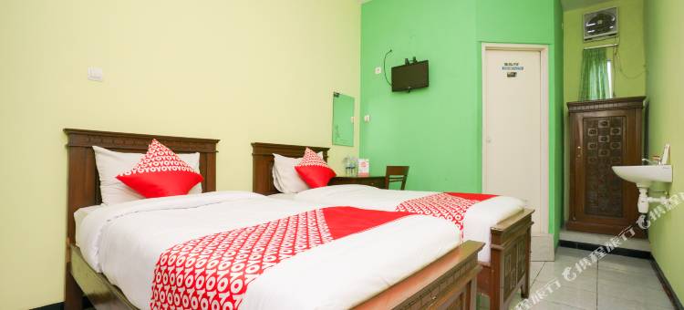 OYO1639安格雷克伊斯兰1号住宿酒店(Rumah Singgah Anggrek Syariah RedPartner)图片