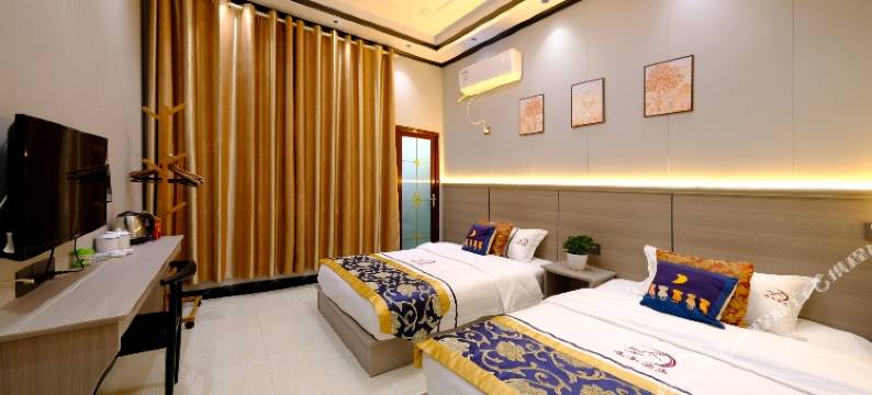 韶山唯子酒店(故居铜像广场店)图片