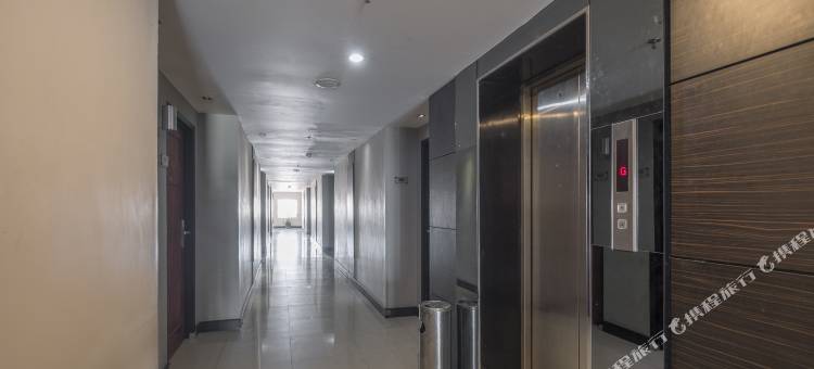 OYO1081马卡萨奥尔森城市酒店(OYO 1081 Allson City Hotel Makassar)图片