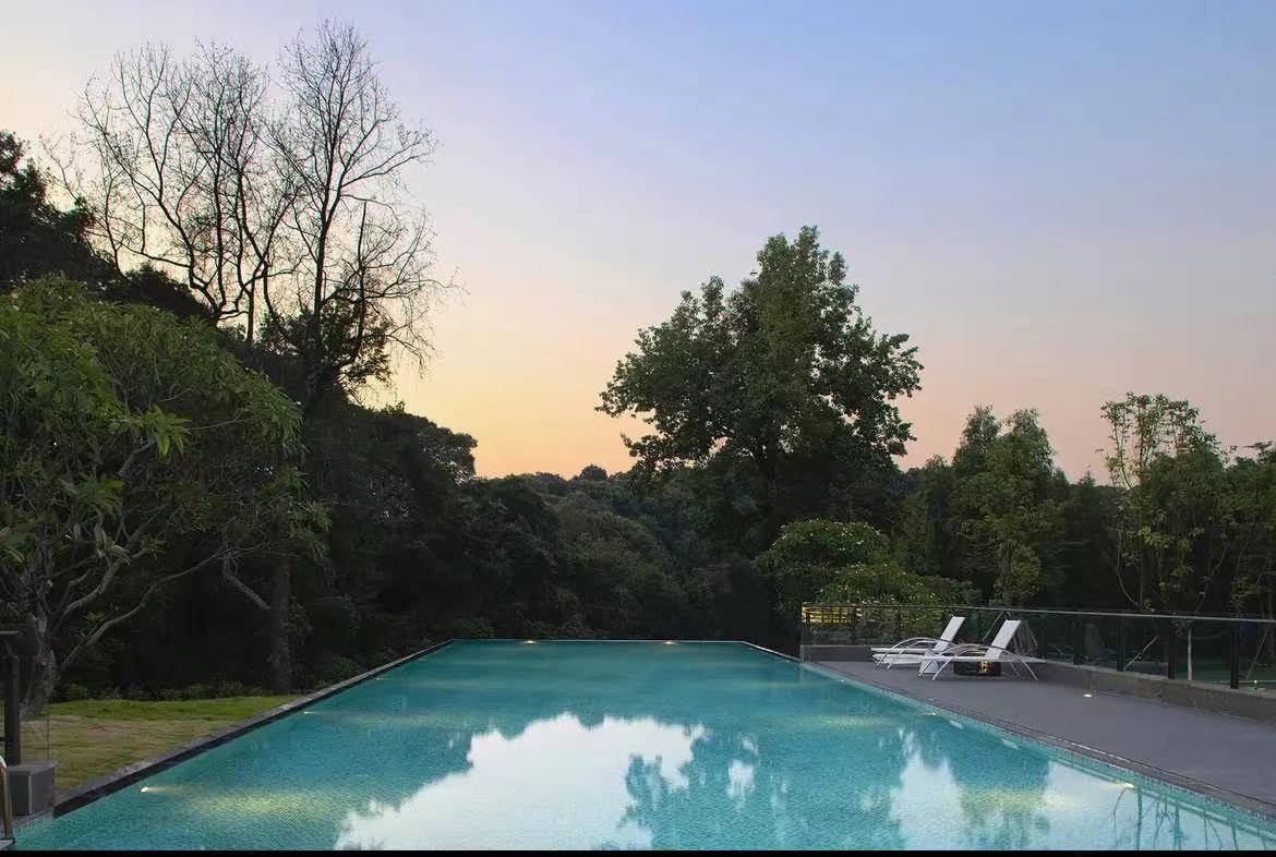 心宿24里度假村落图片