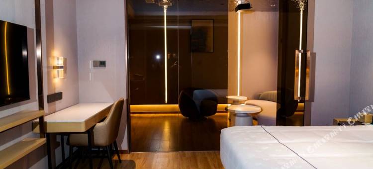 白玉兰商务酒店(石家庄火车站师大红旗校区店)图片