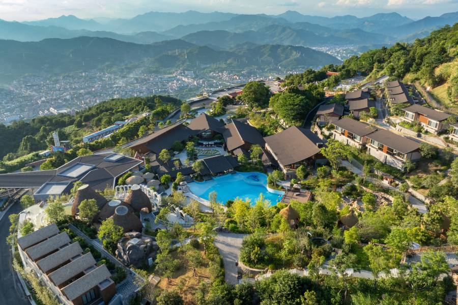 清水巖温泉度假村