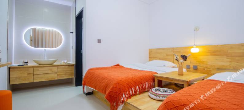 塞罕坝陌上花开民宿图片