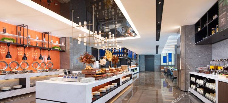 陇南高铁站希尔顿欢朋酒店图片