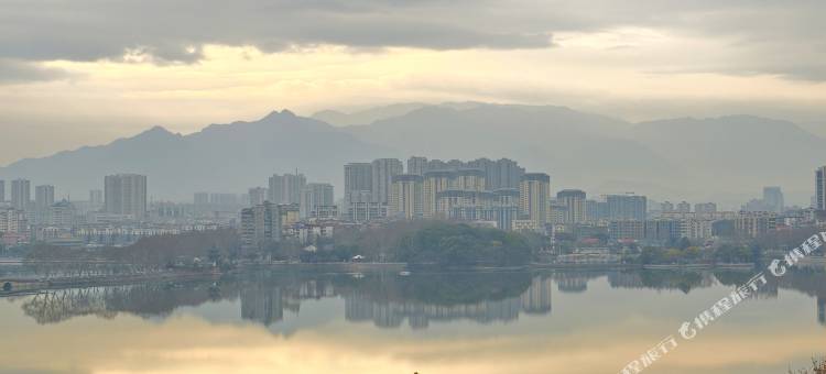 浸月小筑(烟水亭店)图片