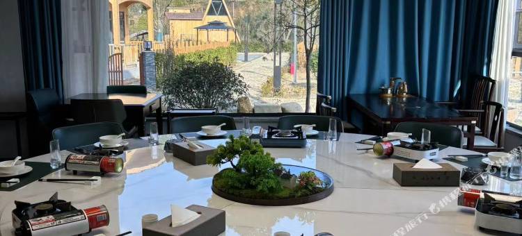 霍山陡沙河畔精品民宿图片