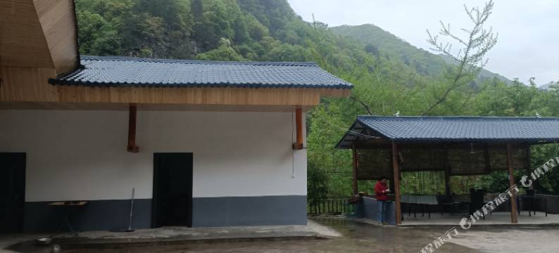 黄柏塬翠霞民宿图片