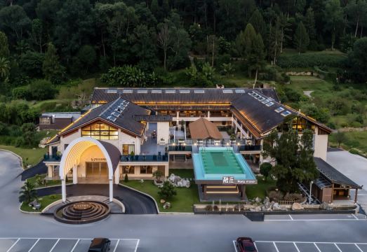 融庄汤泉度假酒店外景图