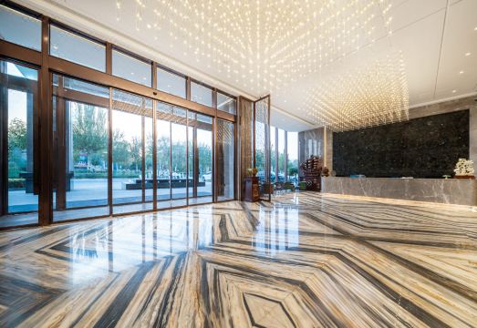 Licheng Huasheng International Hotel (Qemushi County Government Branch)Hotel Overview