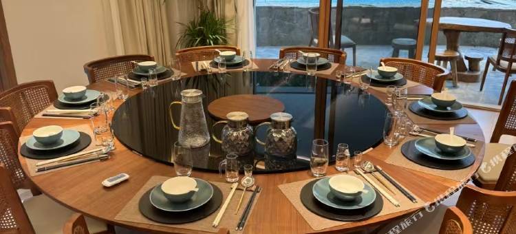 竹林卧虎里酒店图片