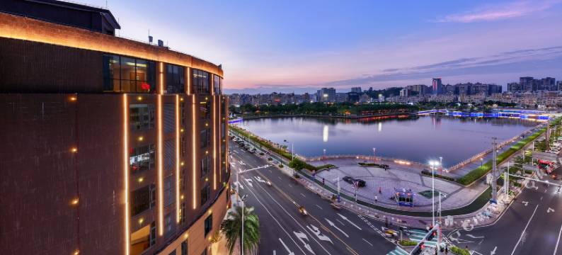 COCO精品酒店(阳江阳西县西湖公园景区店)图片