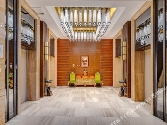 曼哈顿大酒店哈尔滨中央大街索菲亚广场店