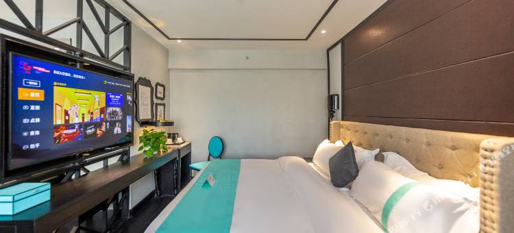 希岸·轻雅酒店(西宁高铁站王府井生活广场店)图片