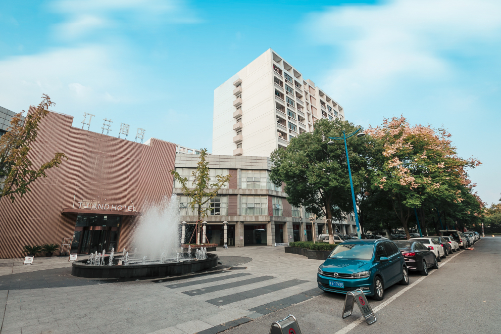 T Land HotelHotel Overview