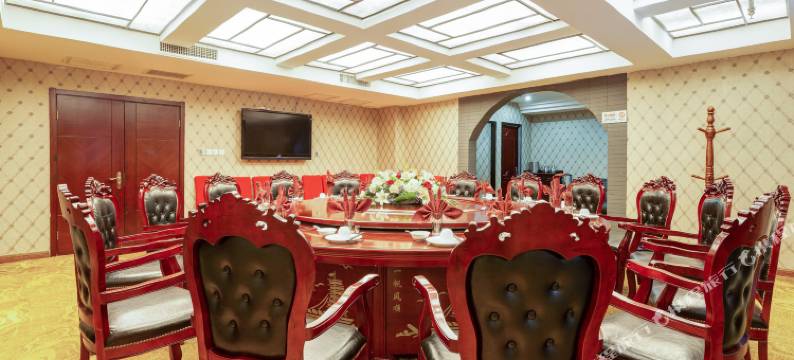 神隆大酒店(西安大唐西市西北工业大学地铁站店)图片