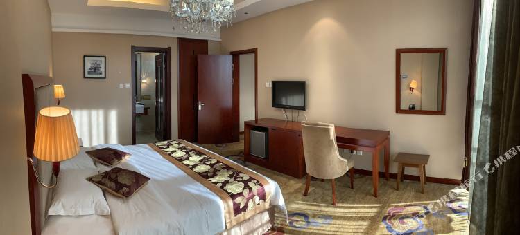 巴林左旗朱家酒店(富河店)图片