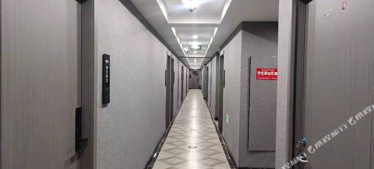 逸宿轻居酒店(余姚五彩城店)图片