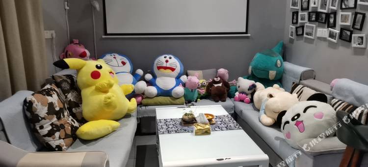 长沙无问西东国际青年旅社(黄兴广场地铁站都正街店)图片