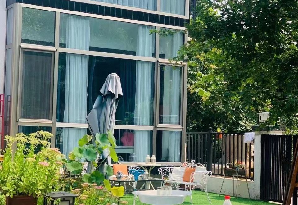 Yilan Happiness Sea Surf HomestayOver view