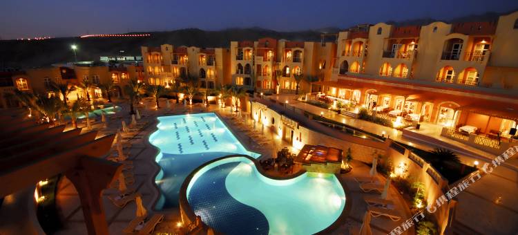塔拉湾滨海广场酒店(Marina Plaza Hotel, Tala Bay)图片