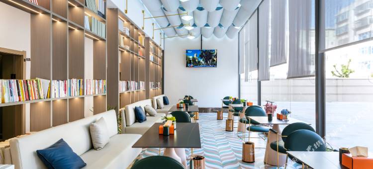 锦顺天华酒店(保山客运站永昌路店)图片