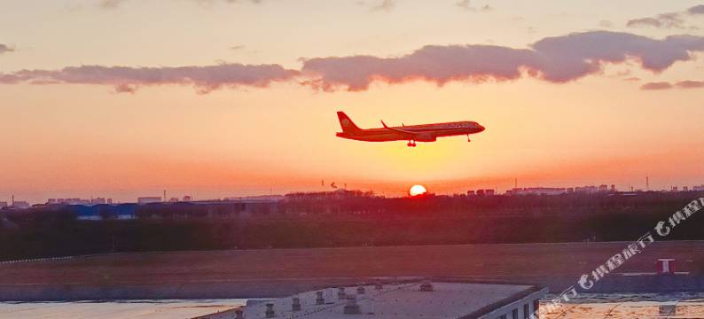 青岛胶东国际机场秋临悦享酒店图片