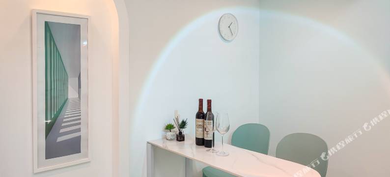 云间loft高空公寓(珠港新城高铁站店)图片