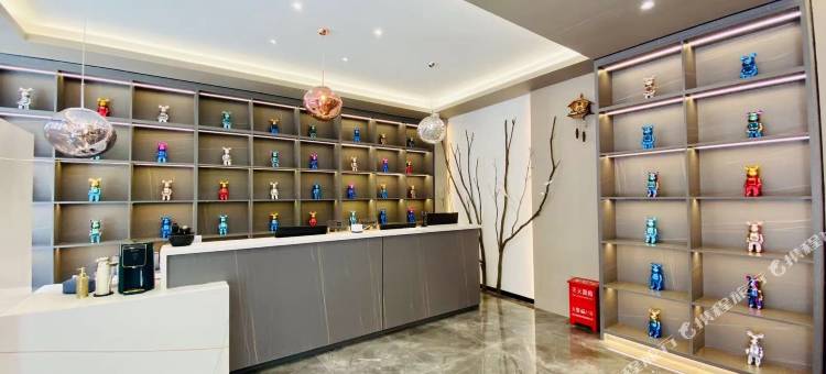 禄丰博毅精品酒店(世纪广场店)图片