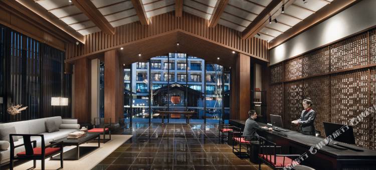 南昌梅岭新旅铂尔曼酒店图片