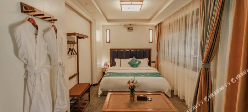 阆中花前醉客栈图片