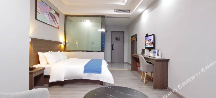 派酒店(中山小榄大信新都汇店)图片