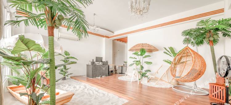 普悠玛风格旅店｜近火车站｜娜娜雅筑图片