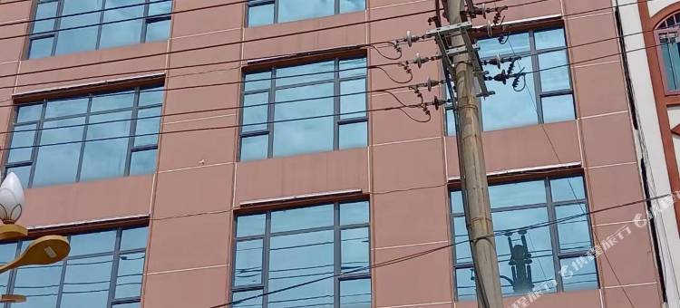 镇雄擎天商务酒店(德政公园店)图片