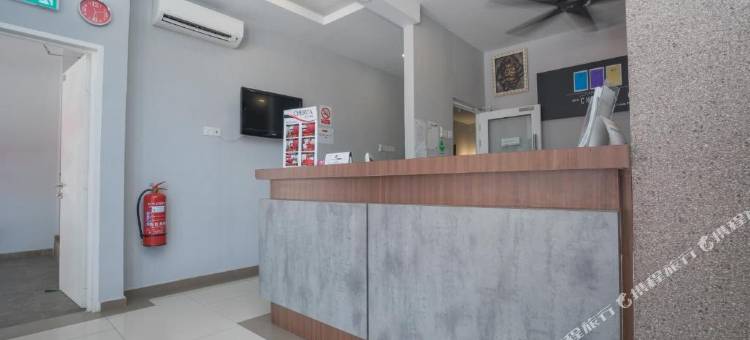 Capital O 90556 Hotel Cherita Rooms图片