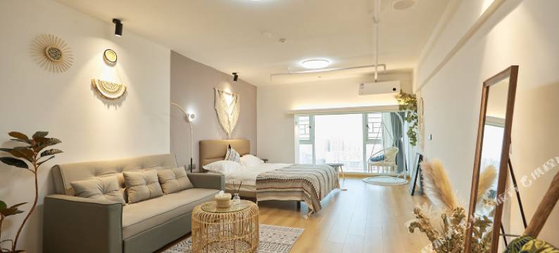 等风美宿(泉州中骏世界城店)图片