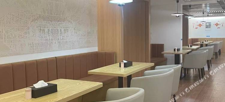 金山岭雪寓酒店图片