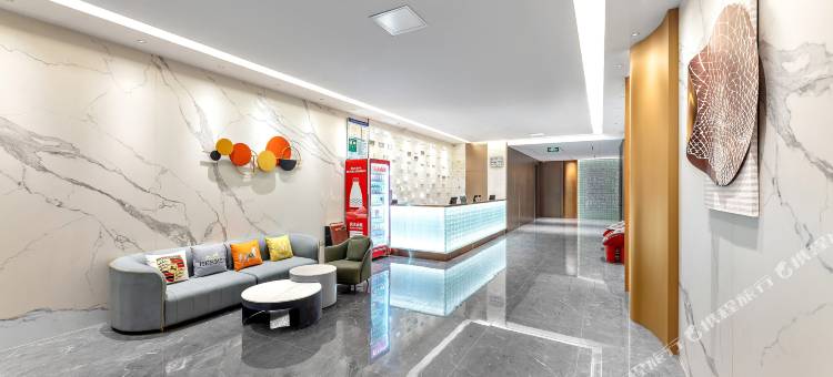 白玉兰酒店(迁安燕山中路店)图片