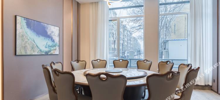 朗丽兹酒店(回龙观东大街地铁站首开LONG街店)图片