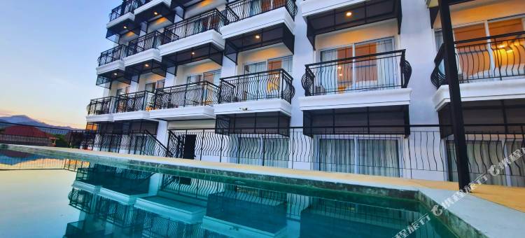 万荣乌多姆辛酒店(Thipphakone Vang Vieng Hotel)图片